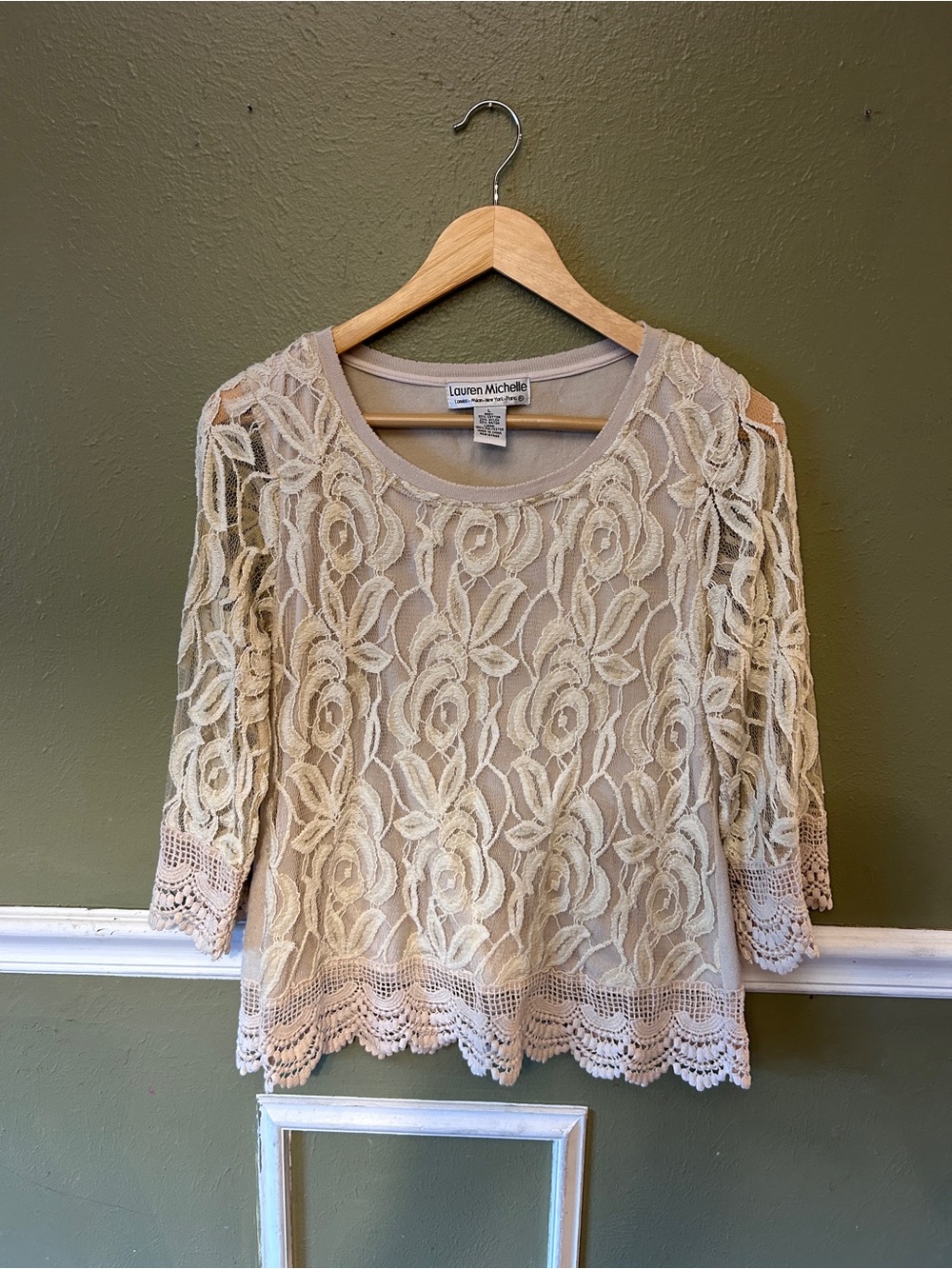 Vintage Lauren Michelle Boho Fairy Beige Lace and Crochet Floral Overlay Blouse